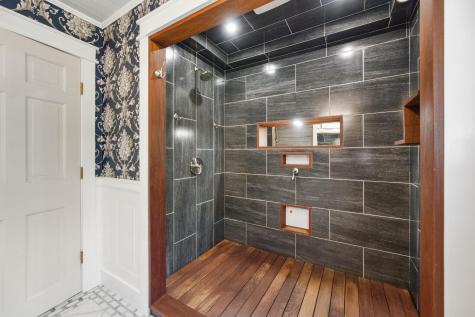 79 Mount Pleasant Street Rockport ME 04856