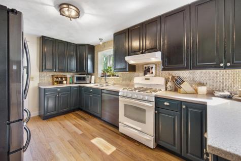 79 Mount Pleasant Street Rockport ME 04856