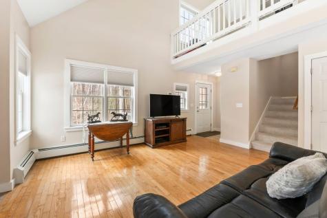 33 Green Ridge Drive Buxton ME 04093