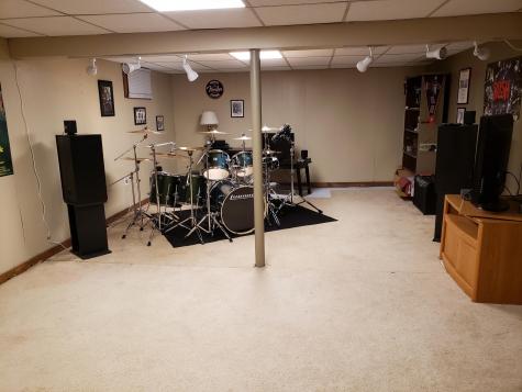 204 S Livermore Road Turner ME 04282