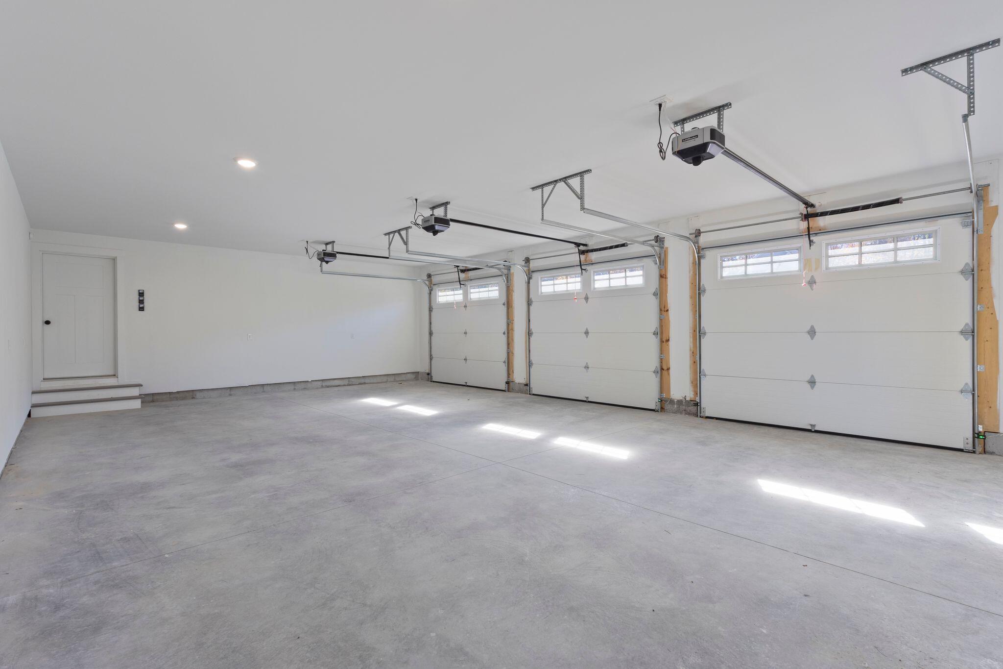 90 Green Acres Drive Buxton ME 04093