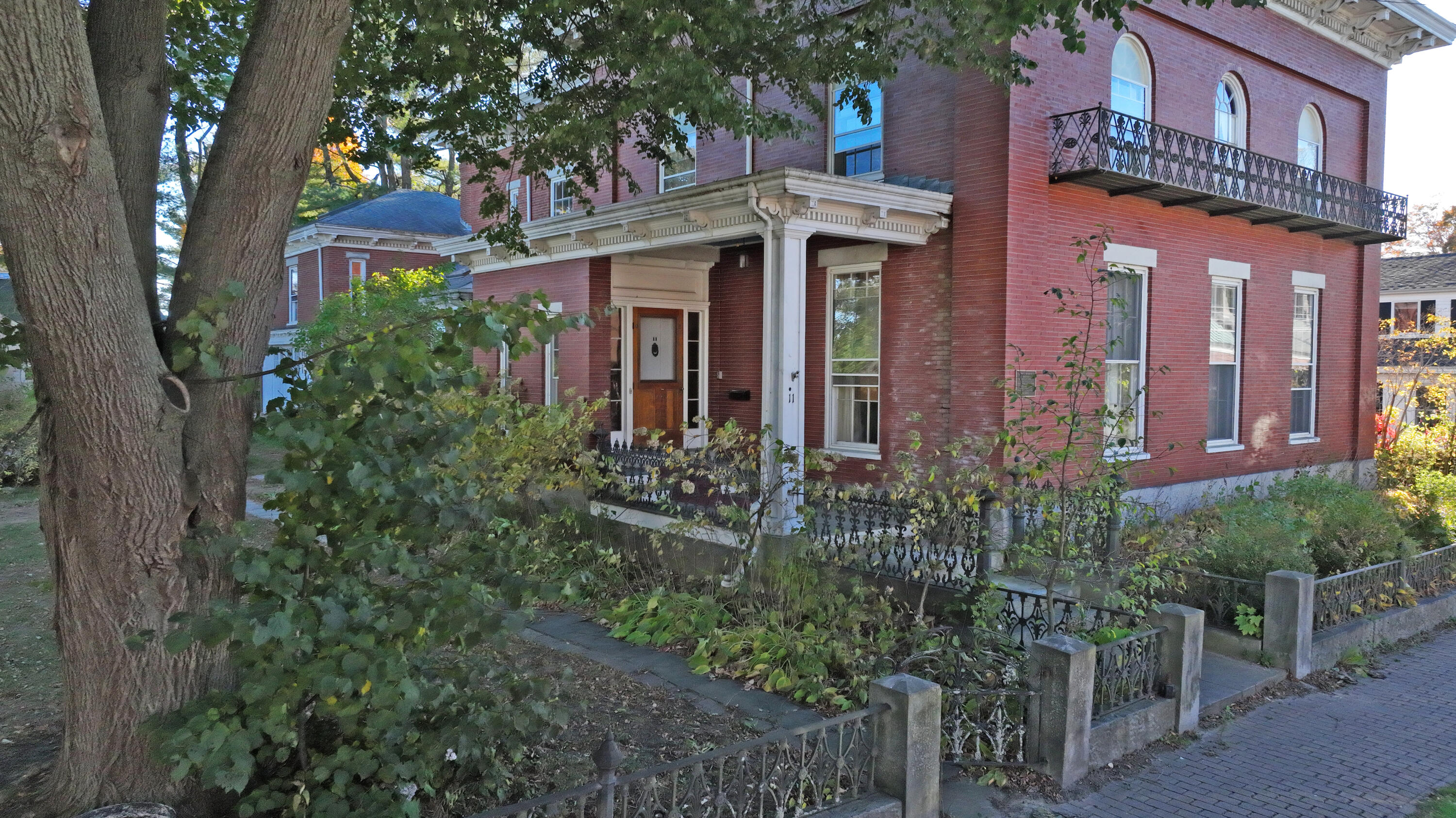 11 Lincoln Street Brunswick ME 04011