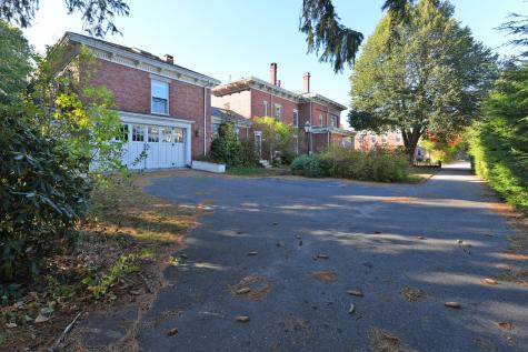 11 Lincoln Street Brunswick ME 04011