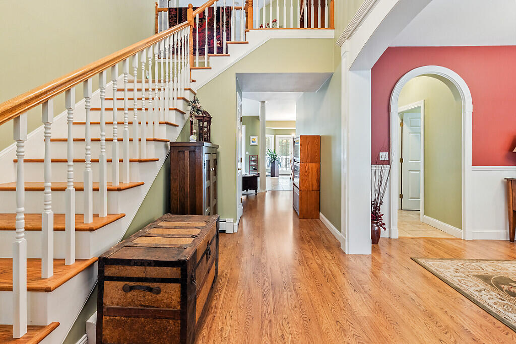 530 Point Drive Mount Vernon ME 04352