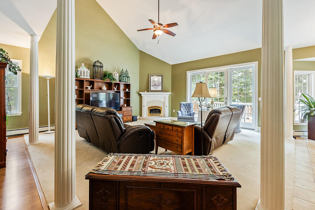 530 Point Drive Mount Vernon ME 04352