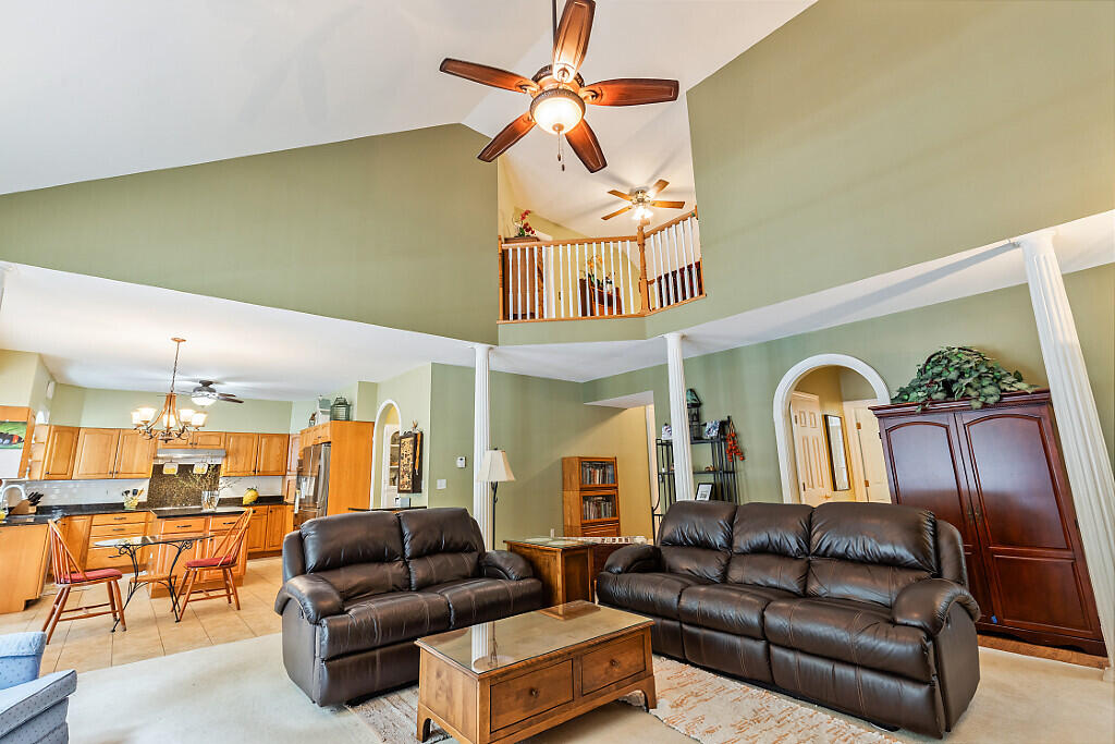 530 Point Drive Mount Vernon ME 04352