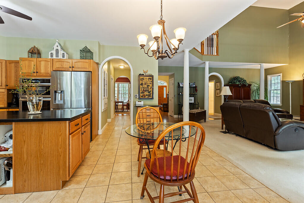 530 Point Drive Mount Vernon ME 04352