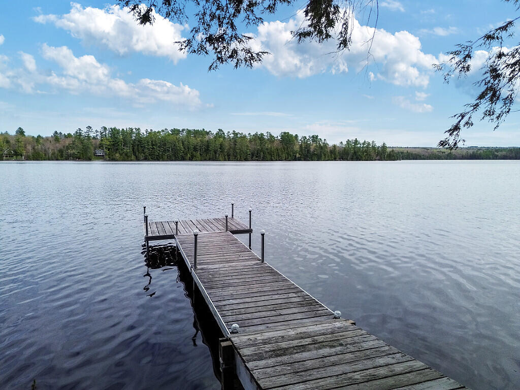 530 Point Drive Mount Vernon ME 04352