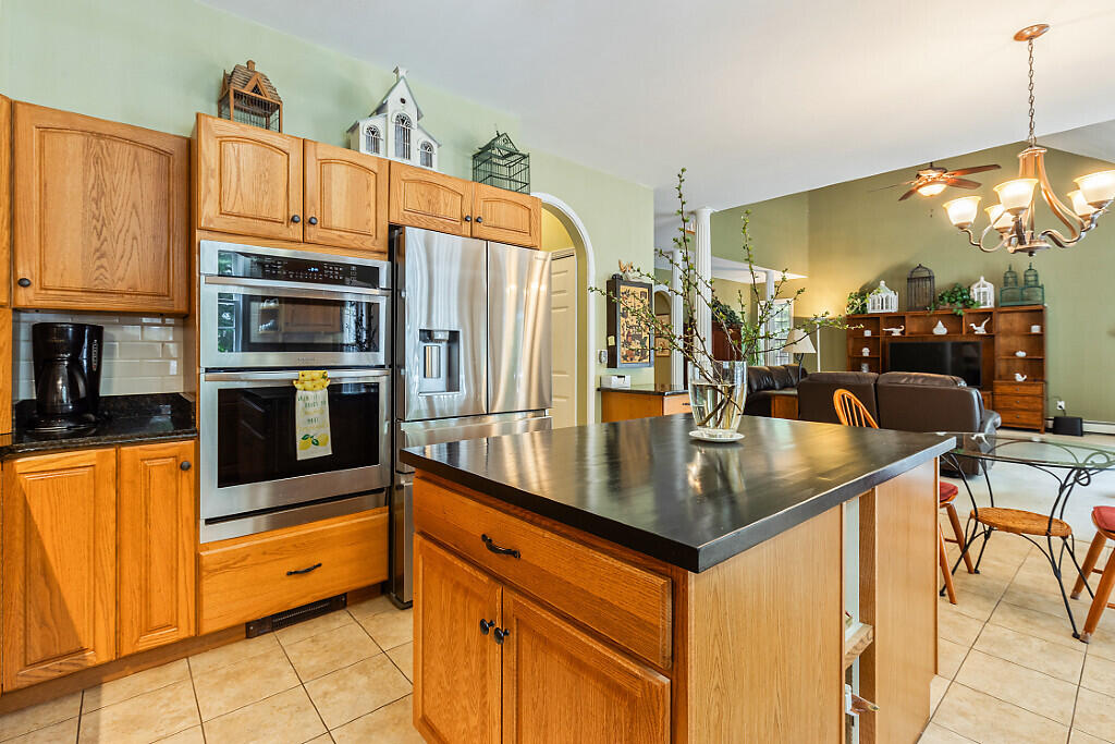 530 Point Drive Mount Vernon ME 04352