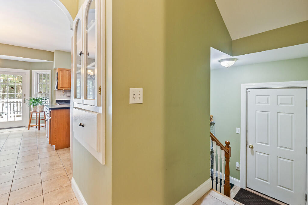 530 Point Drive Mount Vernon ME 04352