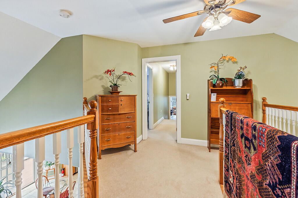 530 Point Drive Mount Vernon ME 04352