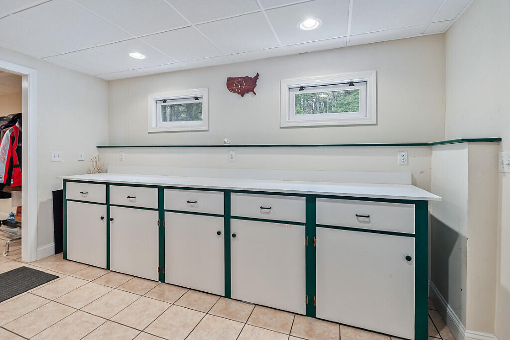 530 Point Drive Mount Vernon ME 04352