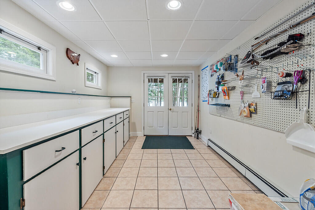 530 Point Drive Mount Vernon ME 04352