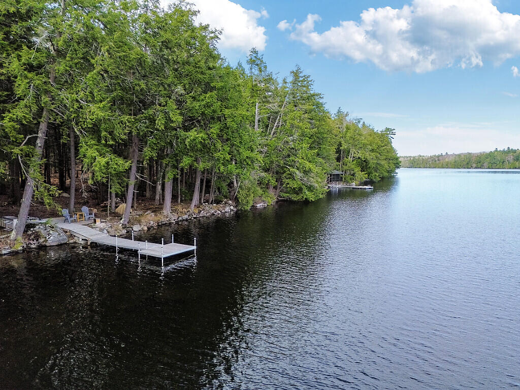 530 Point Drive Mount Vernon ME 04352