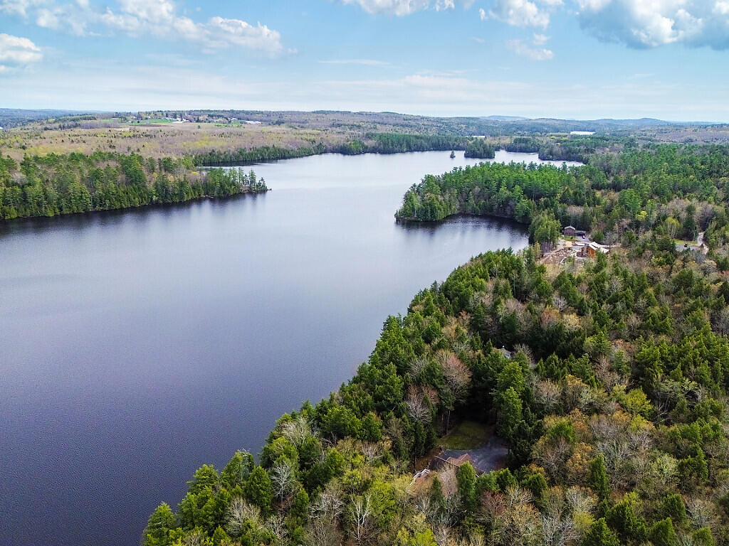 530 Point Drive Mount Vernon ME 04352