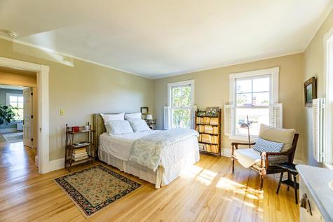 33 Pearl Street Camden ME 04843