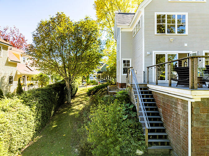 33 Pearl Street Camden ME 04843