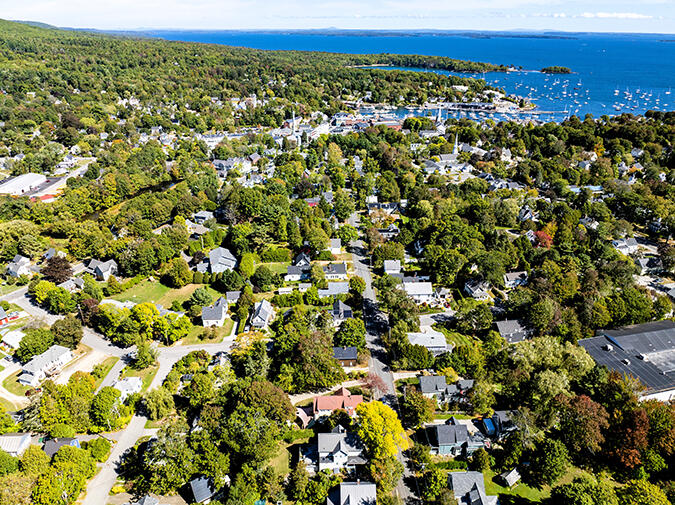 33 Pearl Street Camden ME 04843