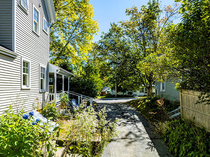 33 Pearl Street Camden ME 04843