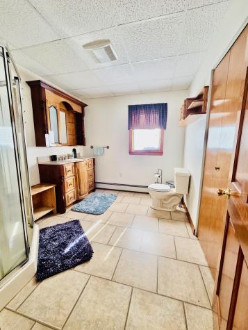 19 Cotta Lane Saint Albans ME 04971