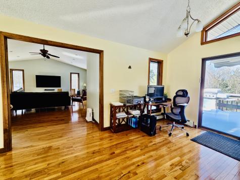 19 Cotta Lane Saint Albans ME 04971