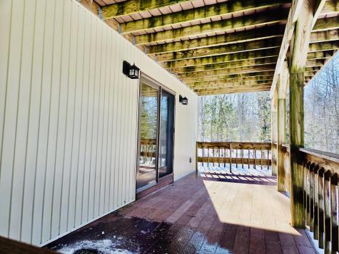 19 Cotta Lane Saint Albans ME 04971