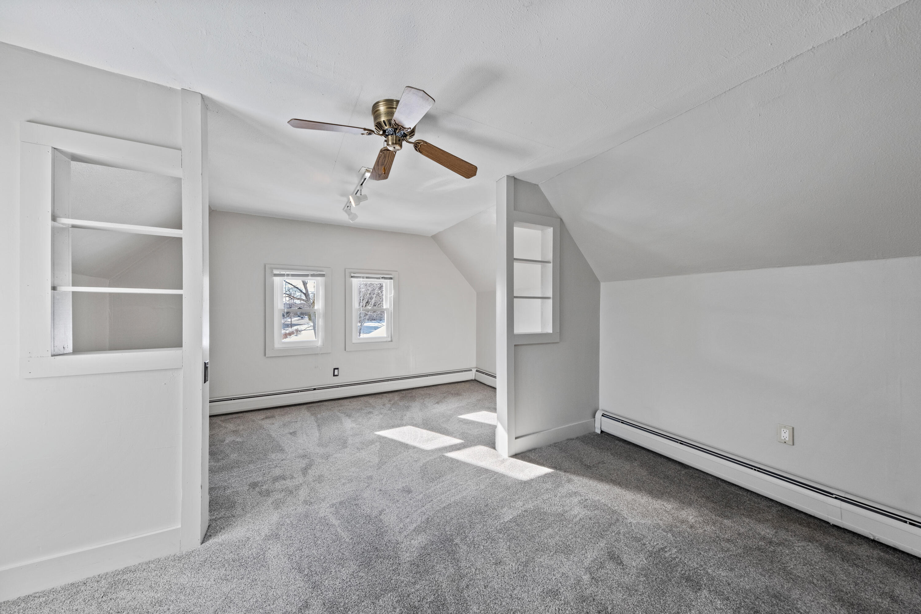 117 Ingraham Drive Owls Head ME 04854