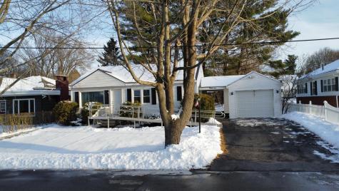 31 Arkwright Avenue Lewiston ME 04240