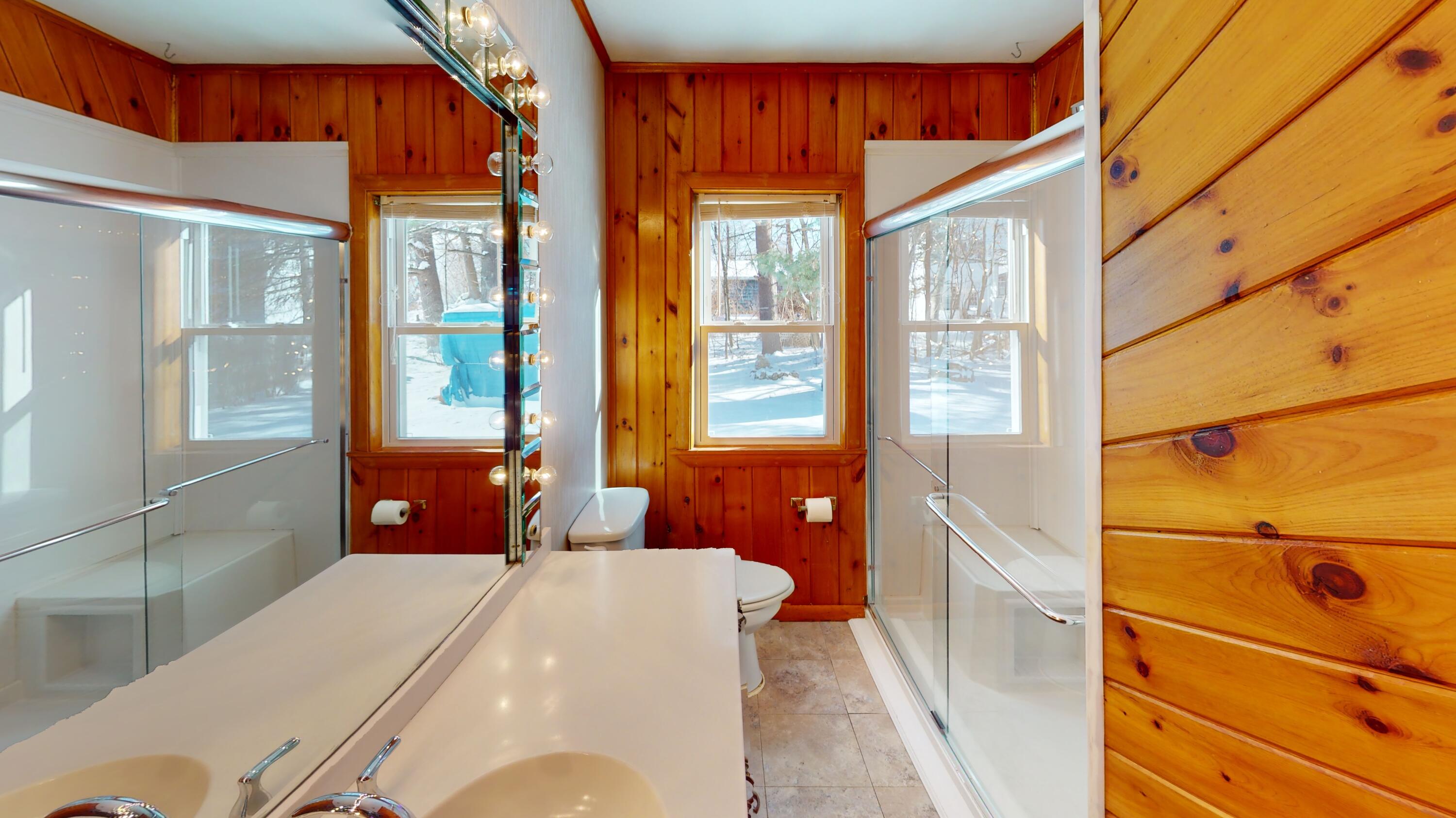 31 Arkwright Avenue Lewiston ME 04240