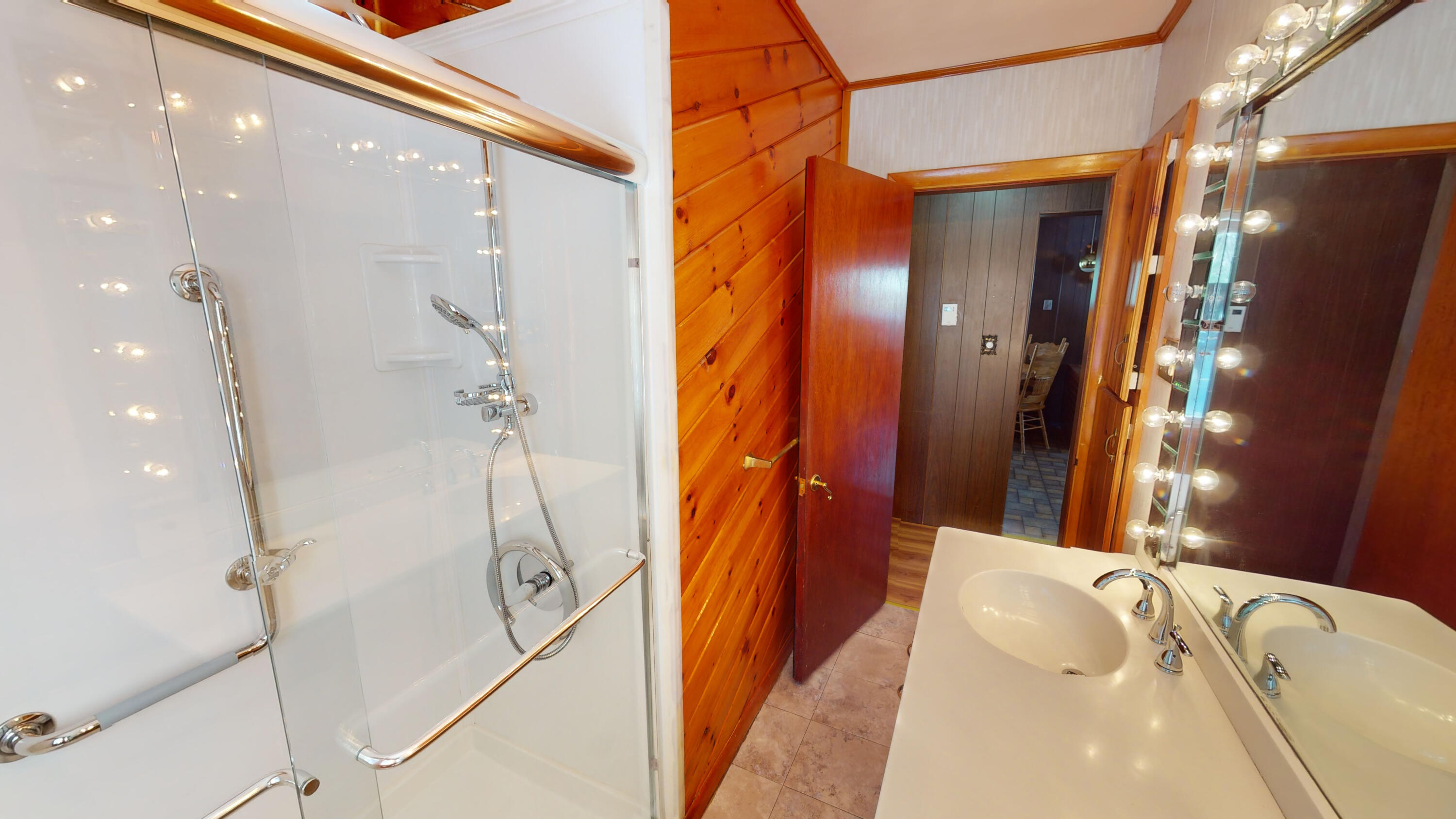 31 Arkwright Avenue Lewiston ME 04240