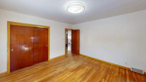 31 Arkwright Avenue Lewiston ME 04240