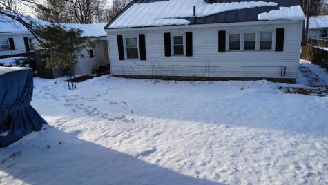 31 Arkwright Avenue Lewiston ME 04240