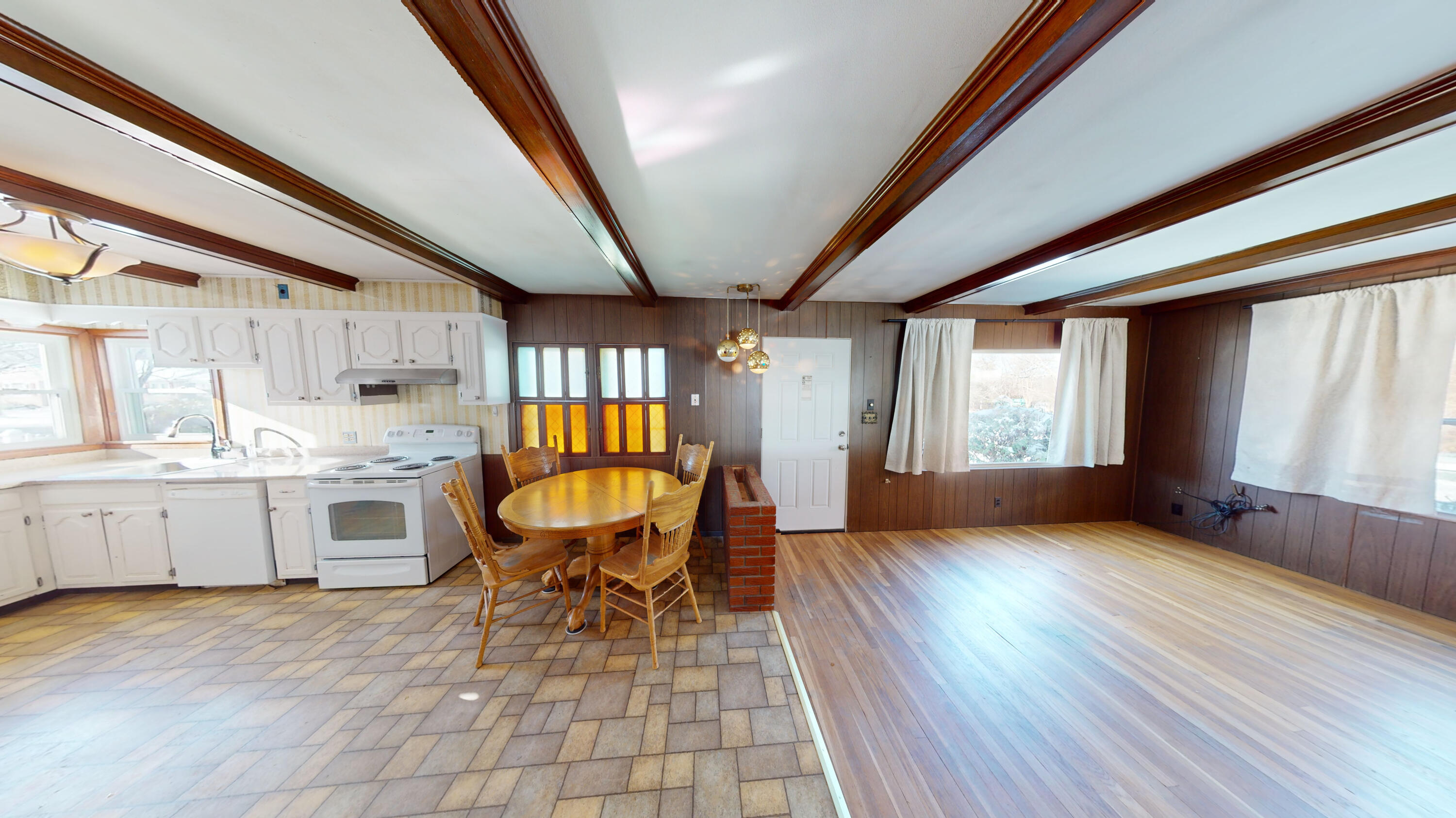 31 Arkwright Avenue Lewiston ME 04240