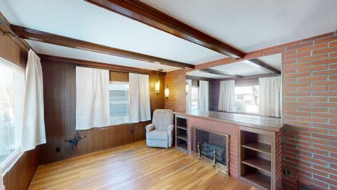 31 Arkwright Avenue Lewiston ME 04240