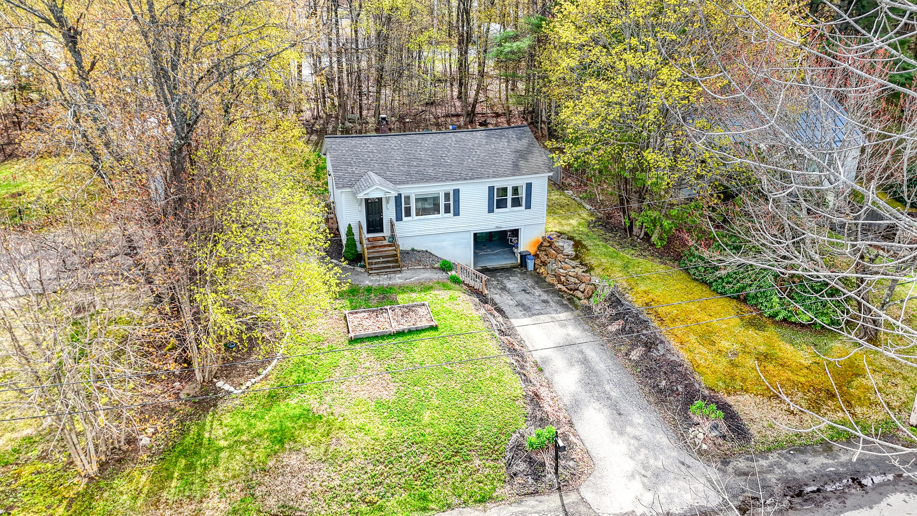 19 Brann Avenue Augusta ME 04330