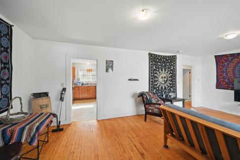 19 Brann Avenue Augusta ME 04330