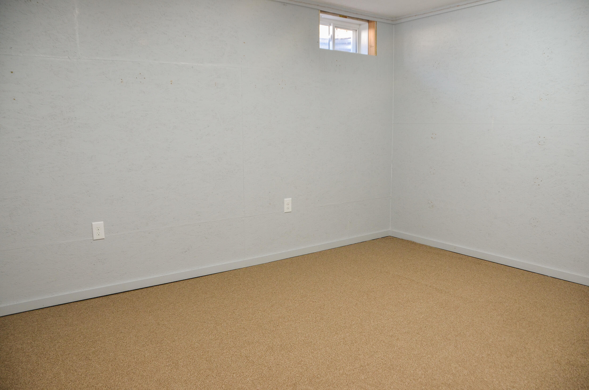 236 Strickland Ferry Road Wayne ME 04284