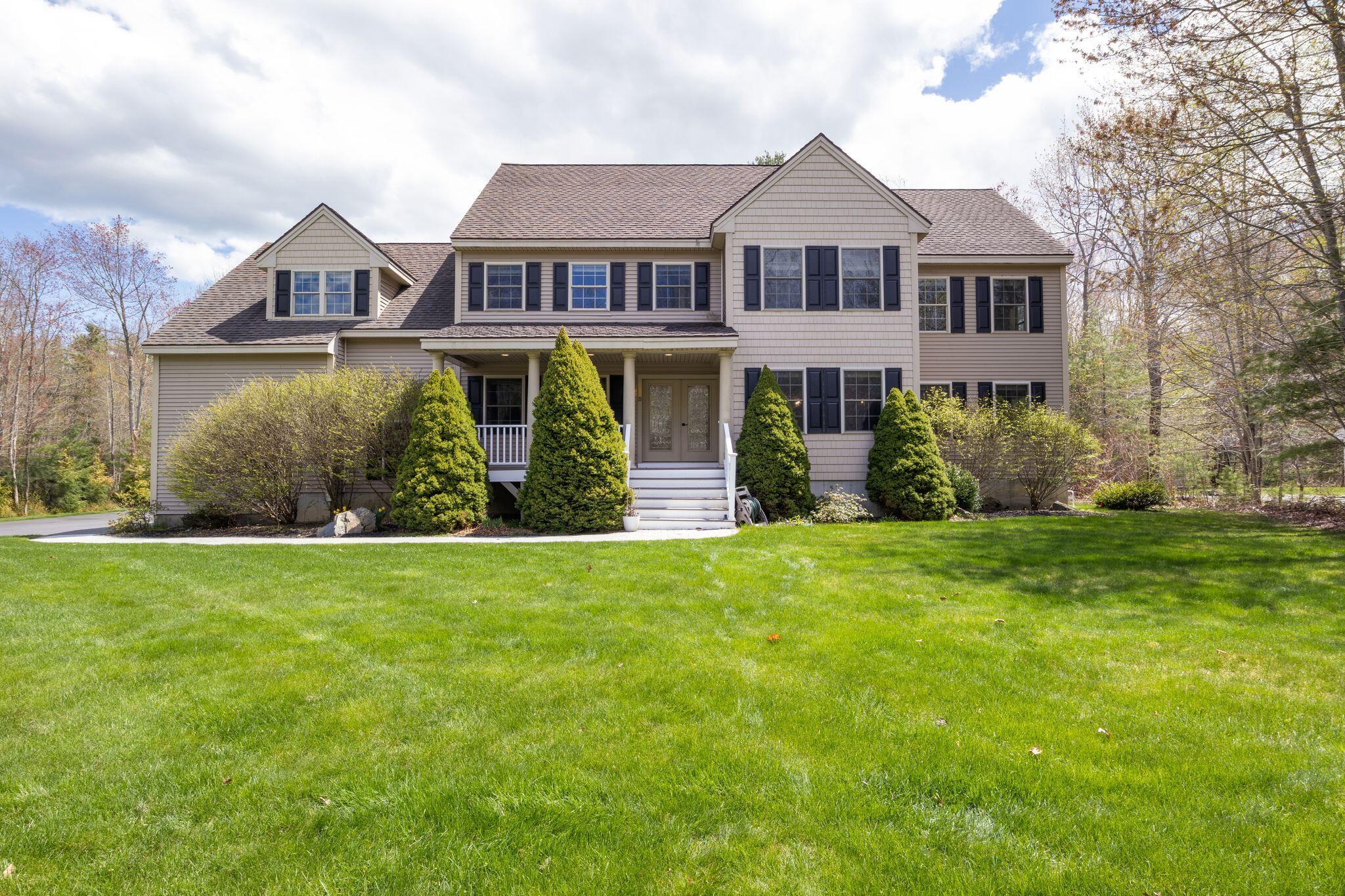 21 Richards Way Saco ME 04072