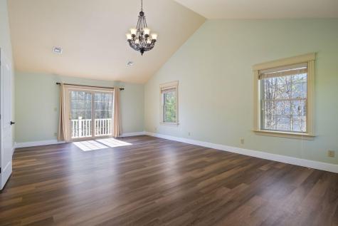 21 Richards Way Saco ME 04072