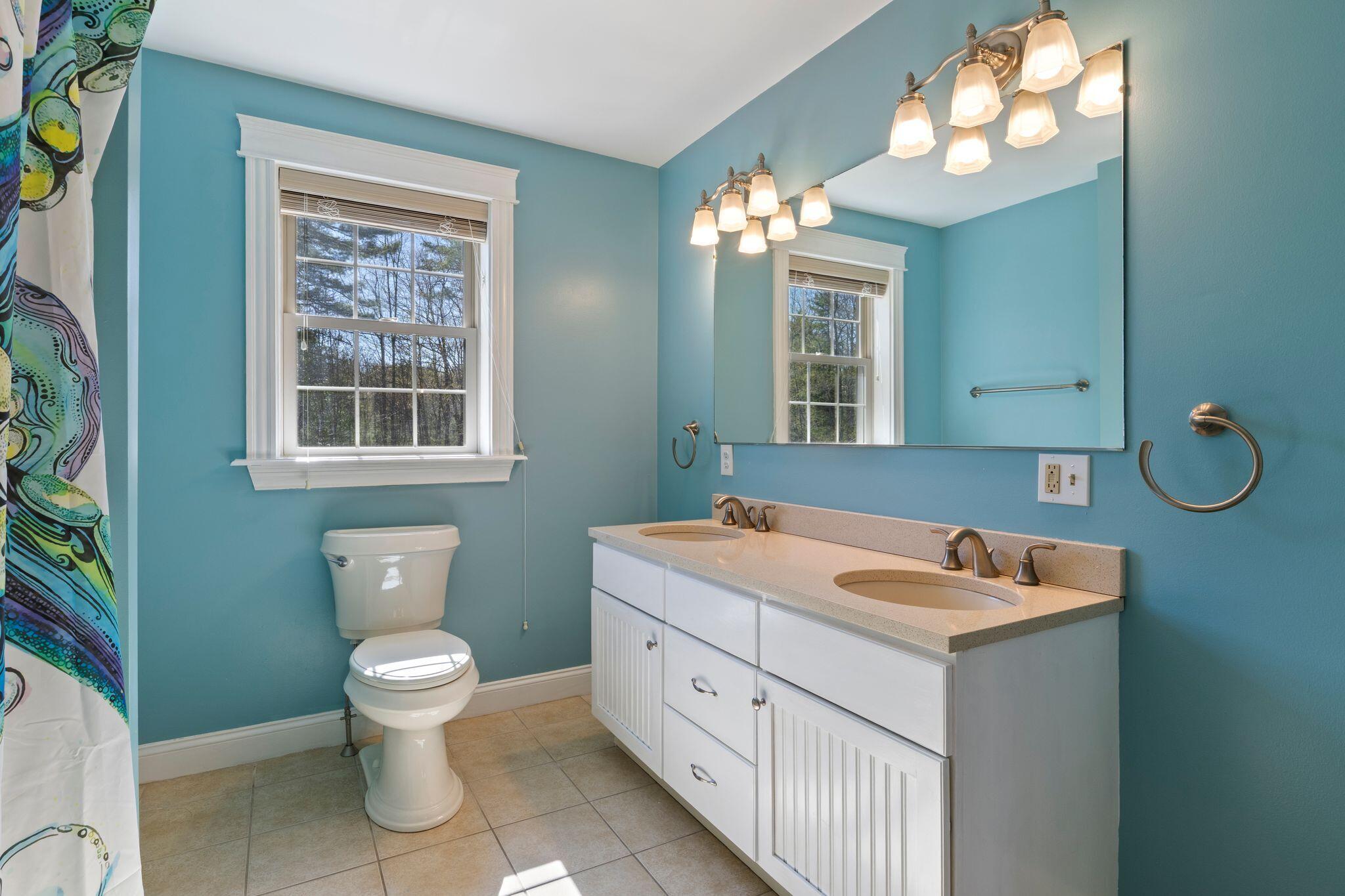 21 Richards Way Saco ME 04072
