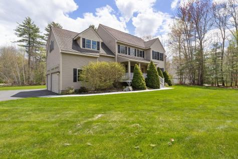 21 Richards Way Saco ME 04072