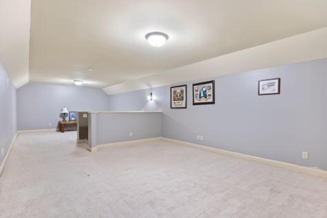 21 Richards Way Saco ME 04072