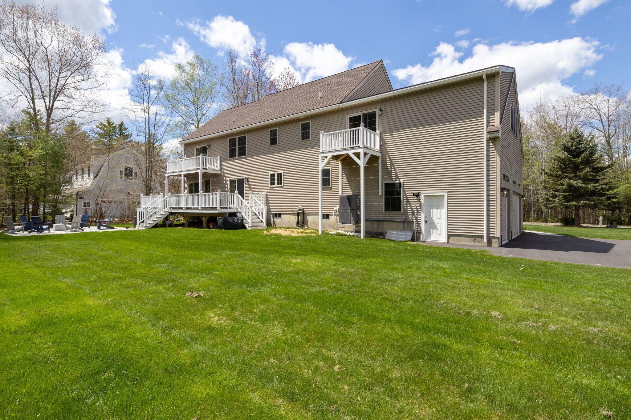 21 Richards Way Saco ME 04072