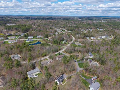 21 Richards Way Saco ME 04072
