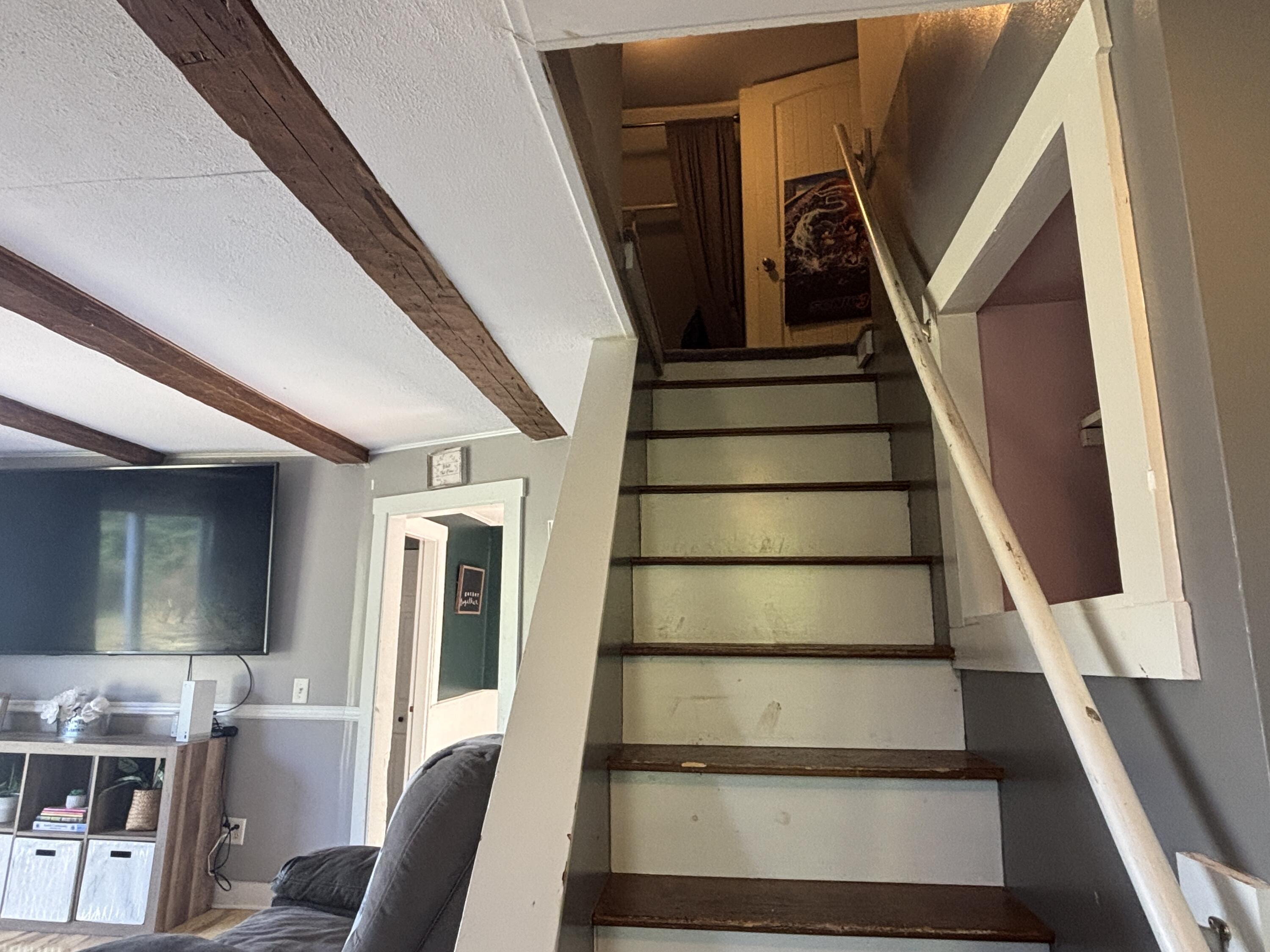 354 Main Road Bradford ME 04410