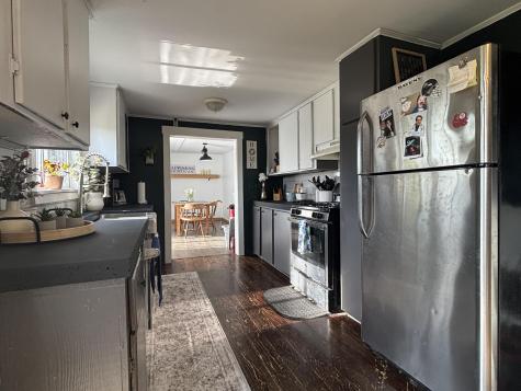 354 Main Road Bradford ME 04410