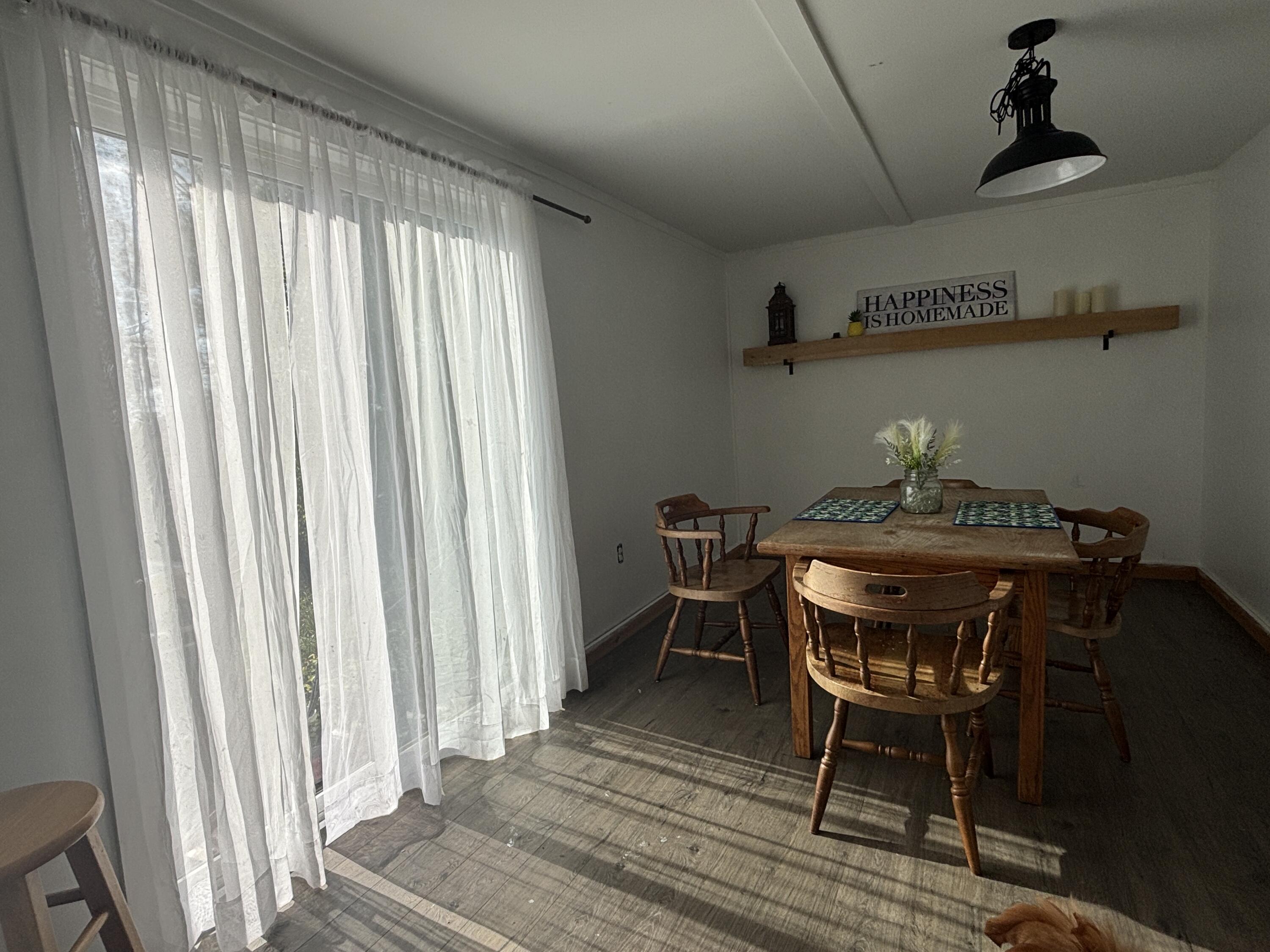 354 Main Road Bradford ME 04410