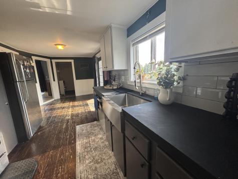 354 Main Road Bradford ME 04410