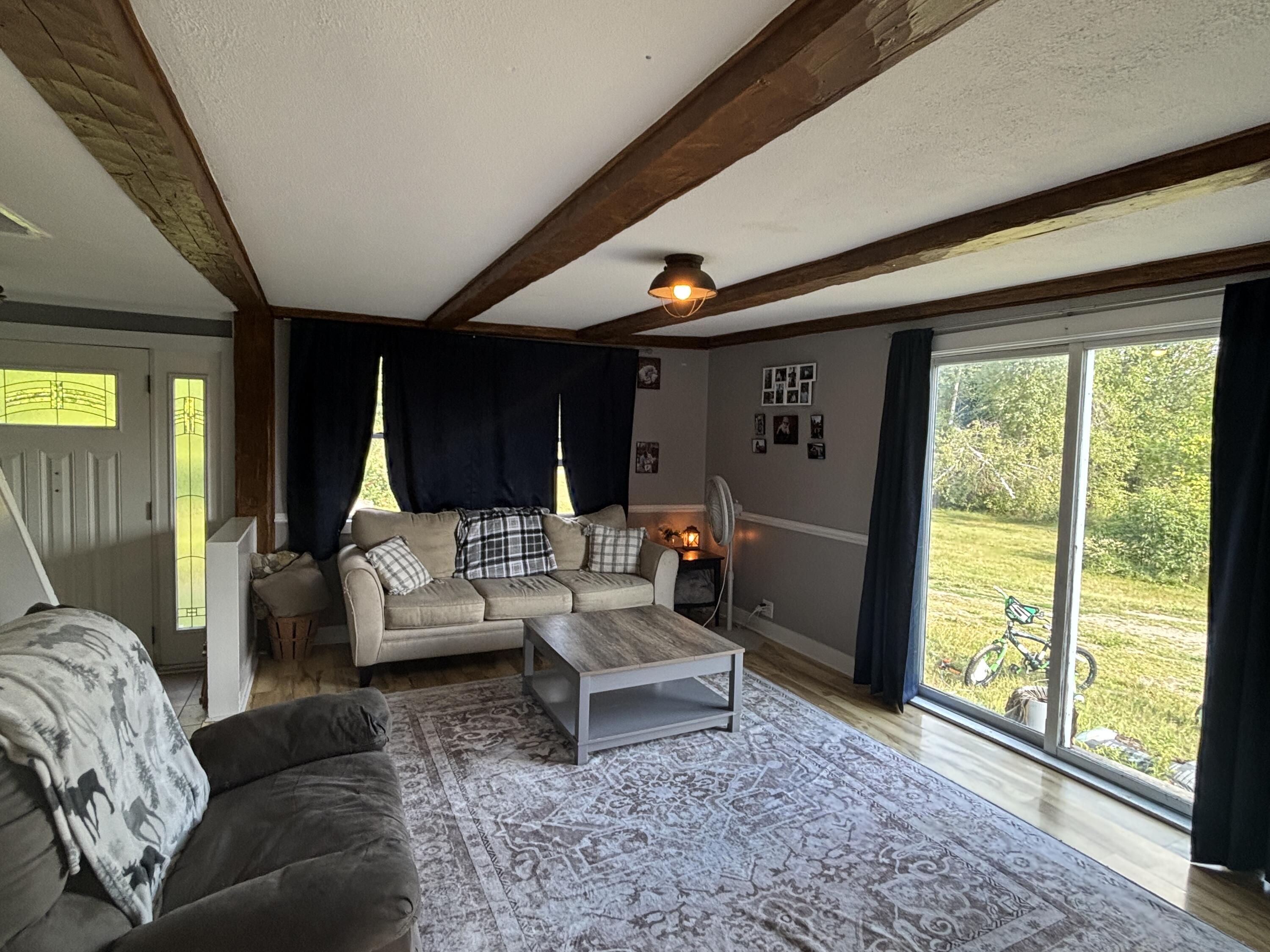 354 Main Road Bradford ME 04410