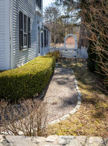 5 School Street Kennebunkport ME 04046